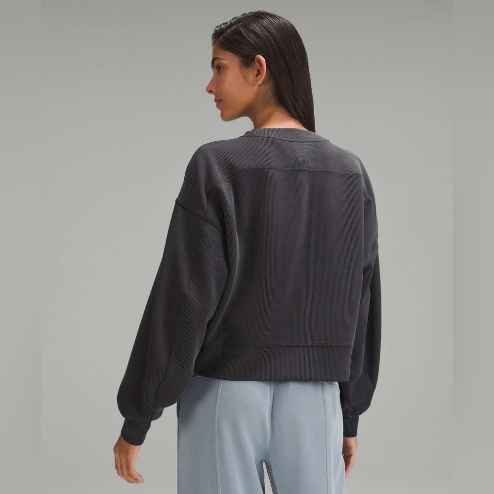Lululemon Ribbed Softstreme Perfectly Oversized Cropped Crew size 6 - Picture 5 of 11